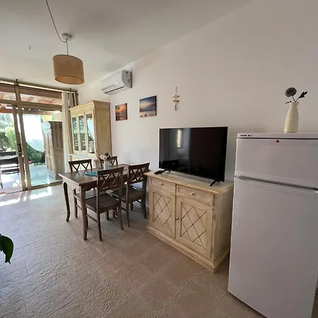 Lilly House Nyaraló Golfo Aranci