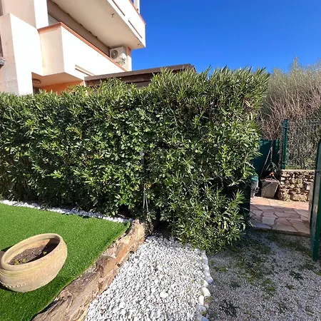 Lilly House Nyaraló