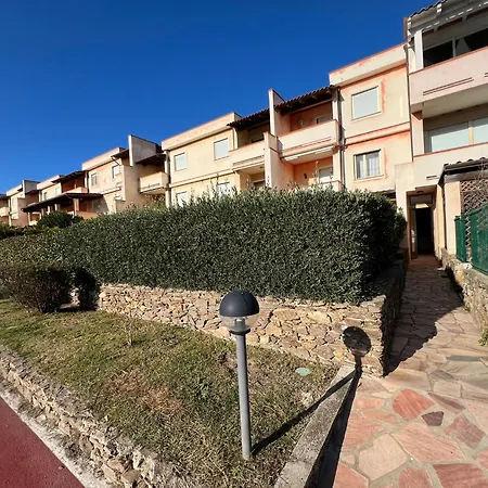 Lilly House Сasa de vacaciones Golfo Aranci