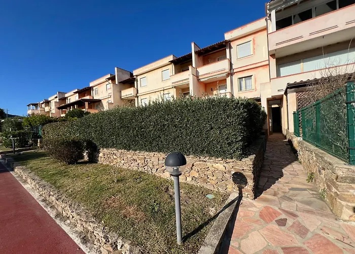 Lilly House Hébergement de vacances Golfo Aranci